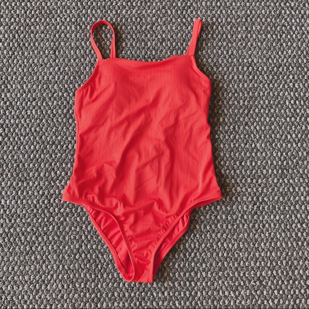 NWT Target 🎯 one piece Swimsuit